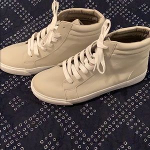Old Navy High-Top Dress Sneaker
